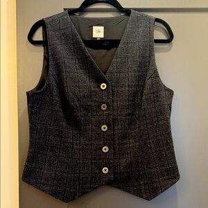 CAbi Swagger Vest